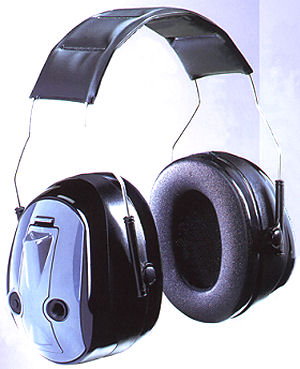 PELTOR PTL EAR-MUFF